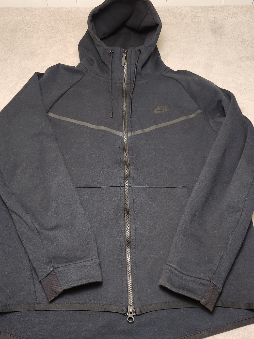 Nike Tech Men’s Black Hooded Performance Full-Zip Jacket Size Large